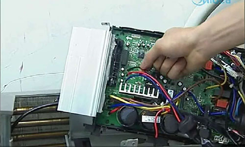 江北美的空调电话是多少